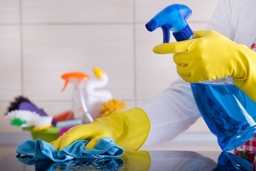 full-time-VS-part-time-housekeeper